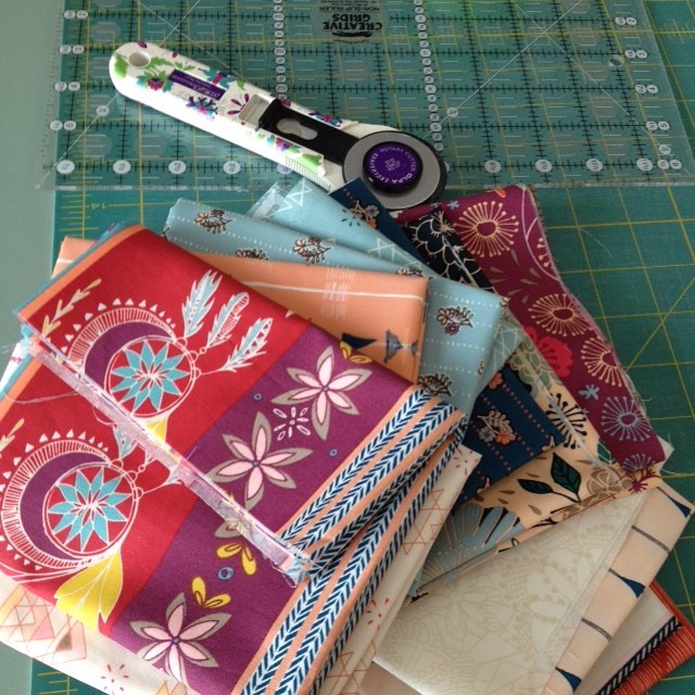 Cutting into my @maureencracknell #fleetandflourishfabrics today! Excited to begin this #newproject happy Friday! @artgalleryfabrics 