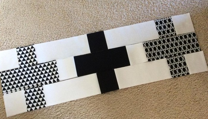 black and white + giveaway Sewing my #blackandwhite #babypurner @annkelle #remixfabric quilt today! Lovin' this a lot!! Thanks @simplesimonandco for the pattern!
