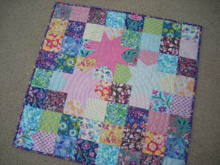 library of flowers centerpiece Silly Mama Quilts