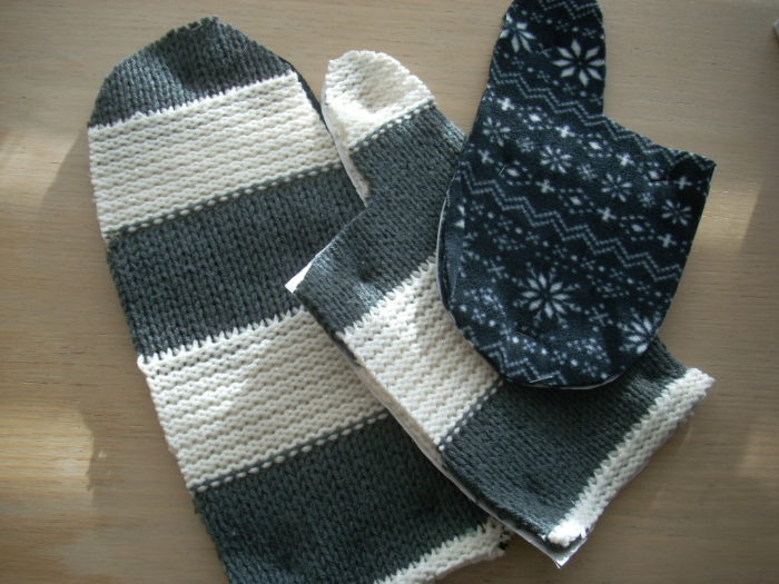 upcycle sweaters into mittens